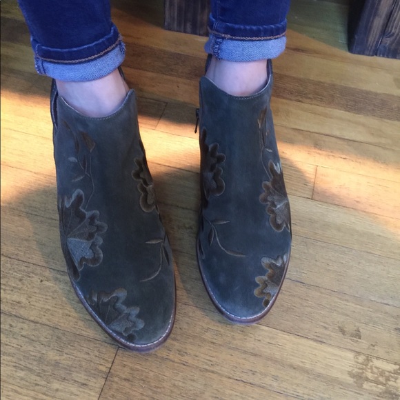 Seychelles boots - Picture 7 of 8